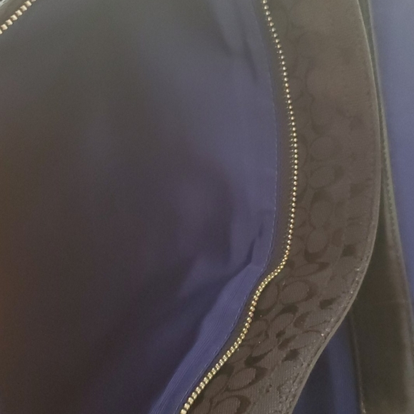 Coach Logo Black Messenger Shoulder Bag - Picture 8 of 12